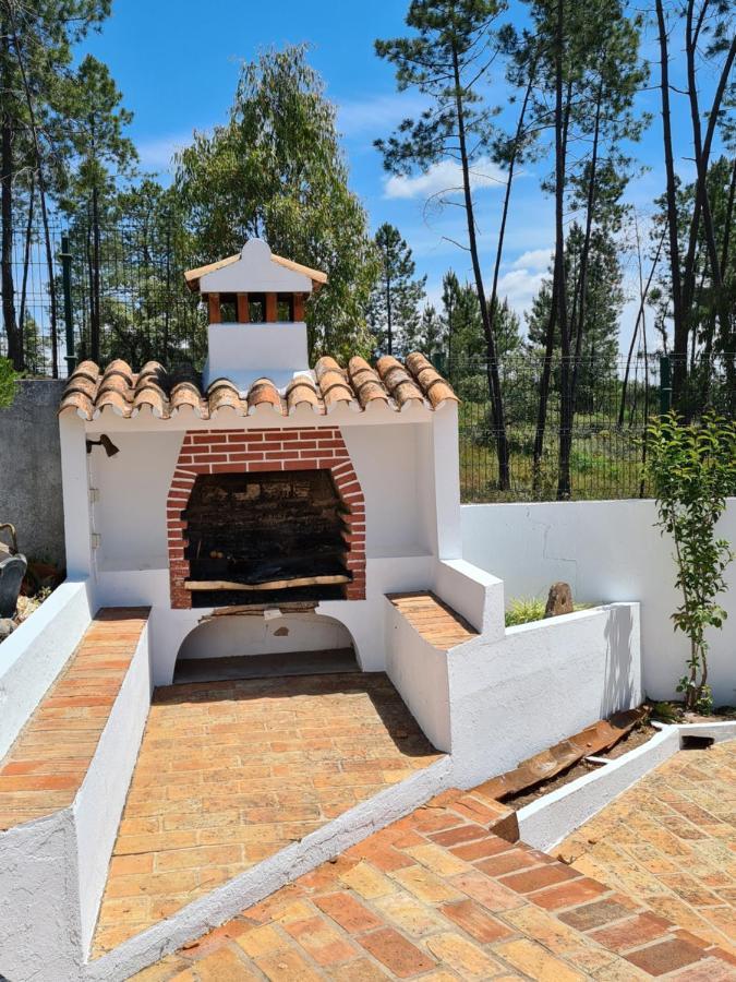 Casa Da Mae Lodge Salir